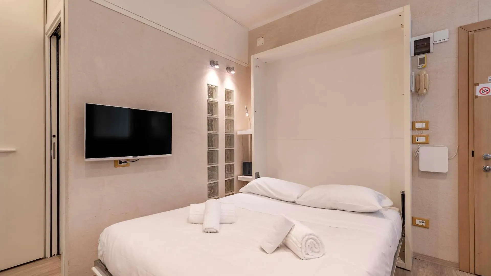 Casa Del Pittore Rialto Venice Italy
